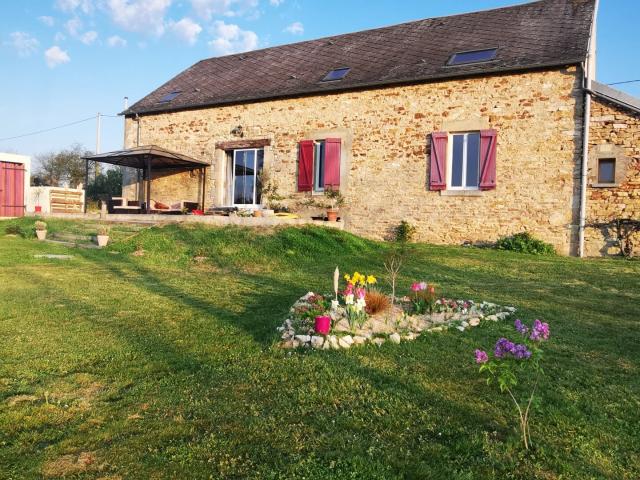 Maison 250 m2 Sazeray