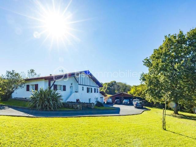 Maison 250 m2 Urrugne