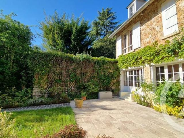 Maison 250 m2 8 pièces