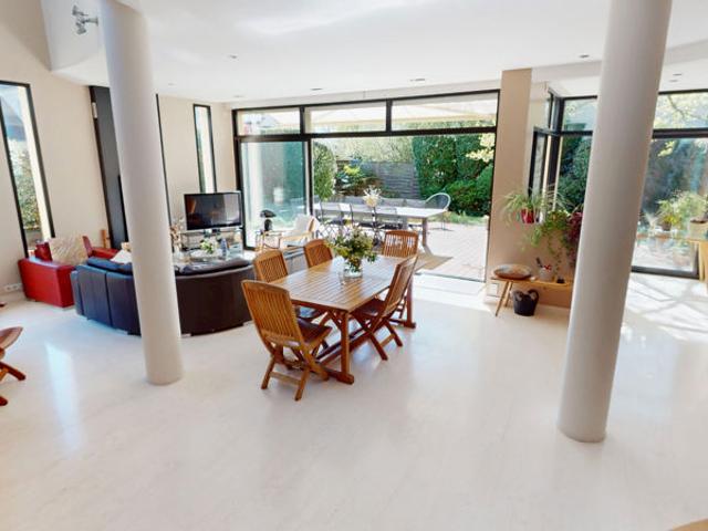Maison 250 m2 8 pièces