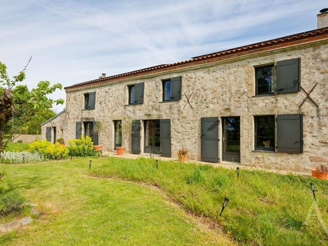 Maison 252 m2 Lege