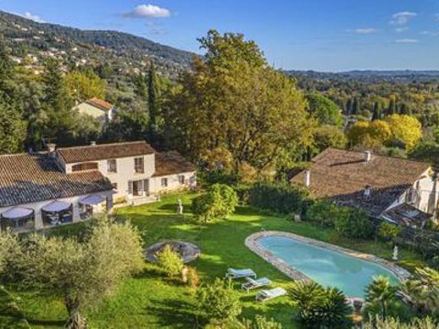 Maison 252 m2 SPERACEDES