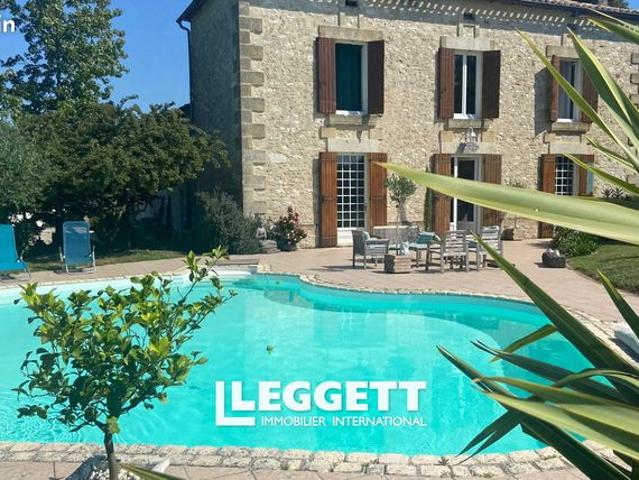 Maison 252 m² Fougueyrolles