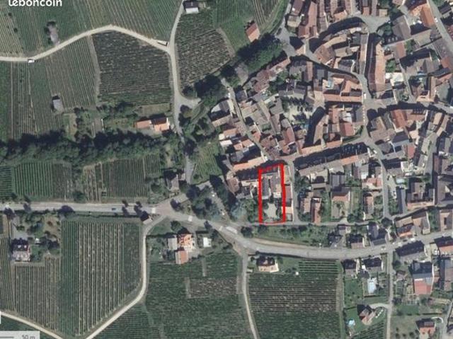 Maison 25 pièces 1000 m²