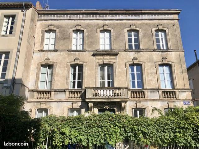 Maison 25 pièces 560 m²
