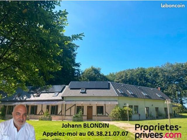 Maison 25 pièces 528 m²