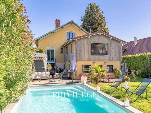 Maison 267 m2 Champagne Au Mont d Or