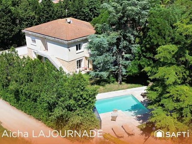 Maison 260m2 avec piscine et jardin!