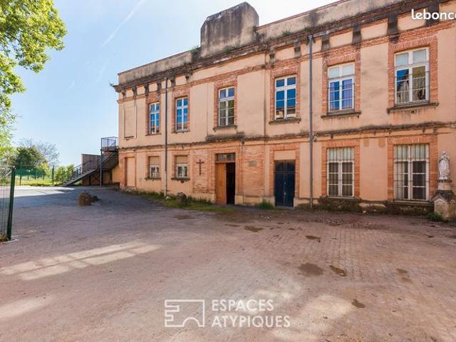Maison 26 pièces 1643 m²