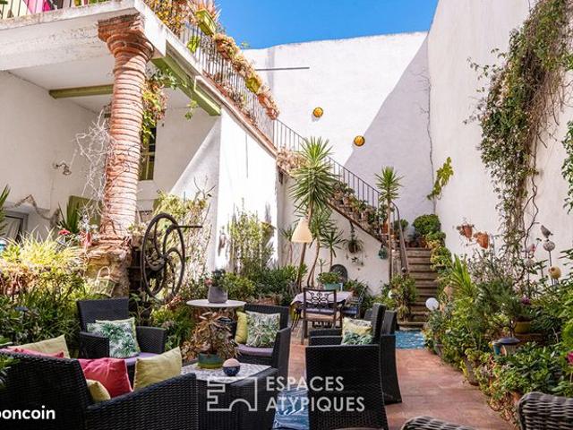 Maison 26 pièces 366 m²