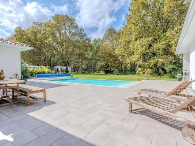Maison 274 m2 Cestas