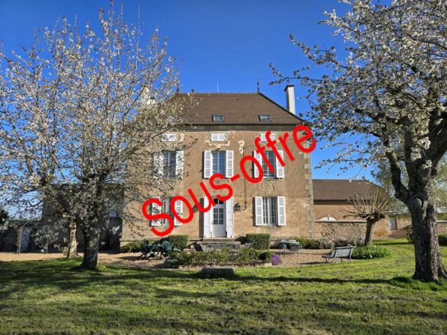 Maison 274 m2 Varenne l'Arconce