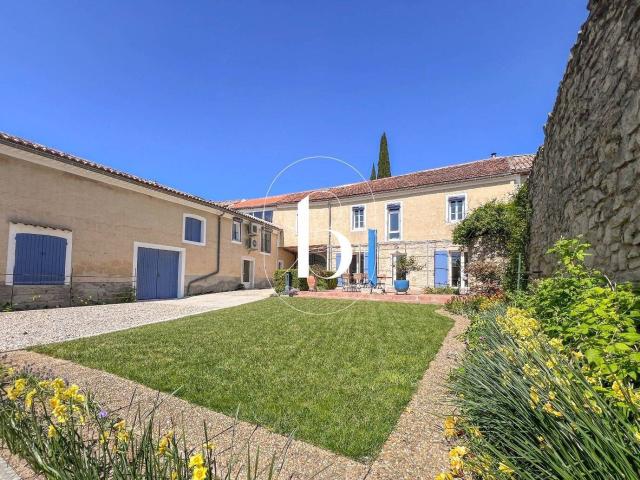 Maison 275 m2 Goudargues