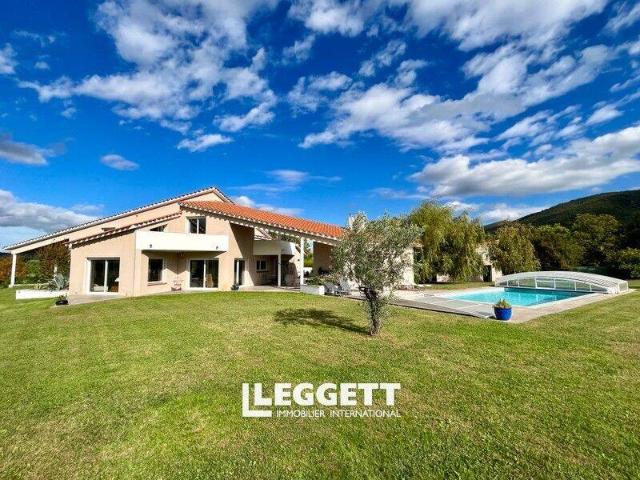 Maison 275 m2 Rigarda