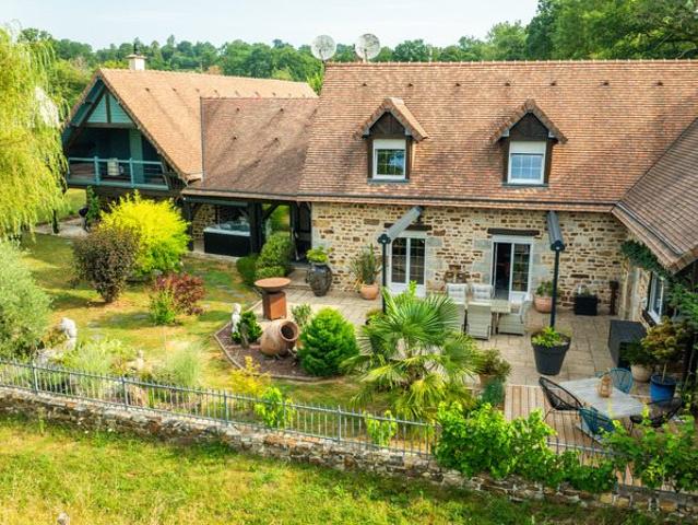 Maison 275m² Champsecret