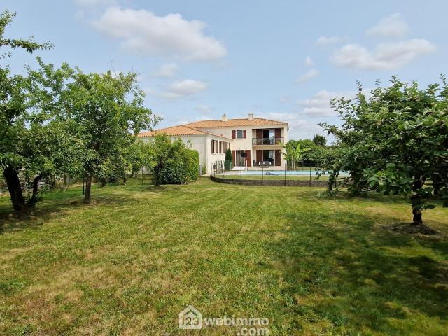 Maison 275m² La Roche sur Yon
