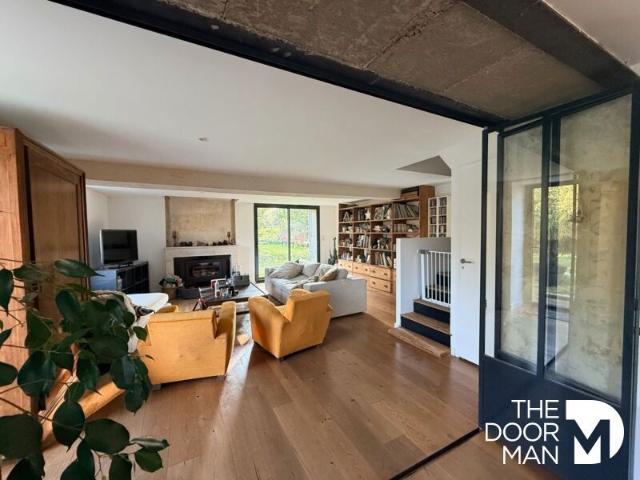 Maison 270 m2 8 pièces