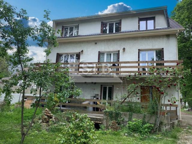 Maison 270 m2