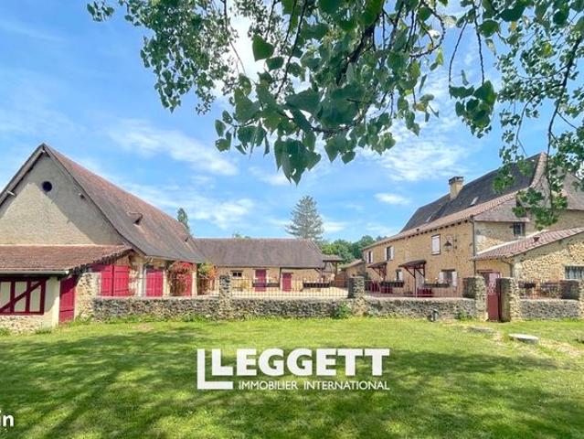 Maison 270 m² Lacropte