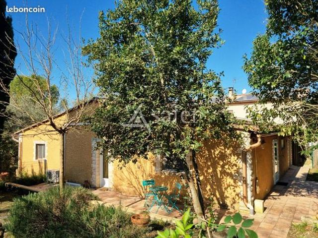 Maison 270 m² Uzès