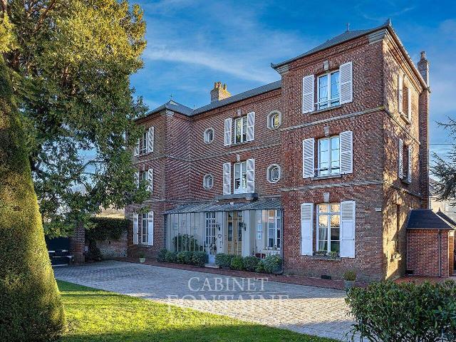 Maison 272 m2 Crevecoeur le Grand