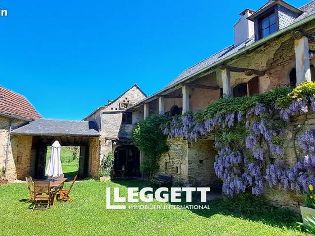 Maison 27 pièces 364 m²