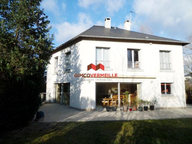 Maison 284 m2 8 pièces