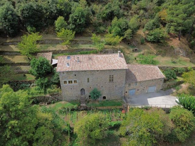 Maison 285 m2 Saint Sauveur de Montagut