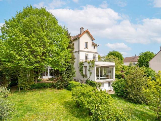 Maison 289 m2 Garches