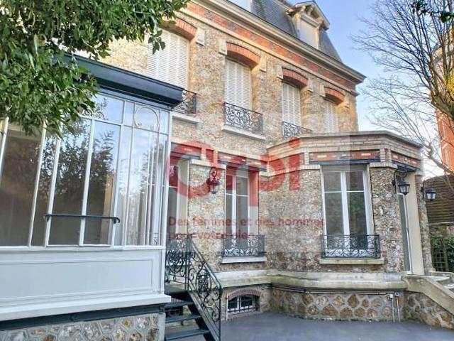 Maison 289 m2 7 pièces