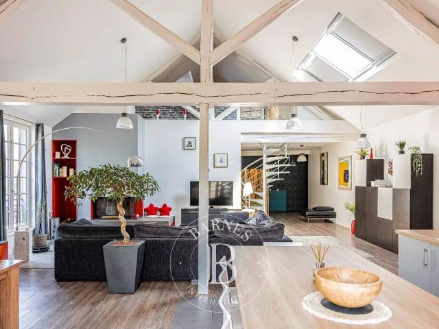 Maison 280 m2 Orléans