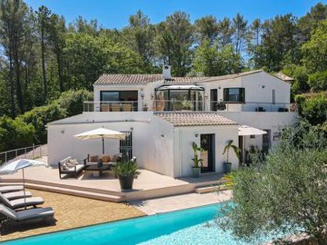 Maison 291 m2 TOURRETTES