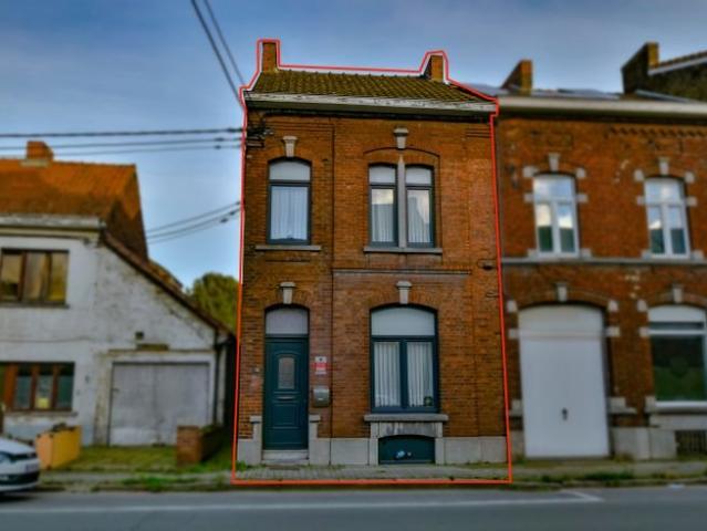 Maison 2 ch ter. + jar nvx châssis, beaux volumes, sympa