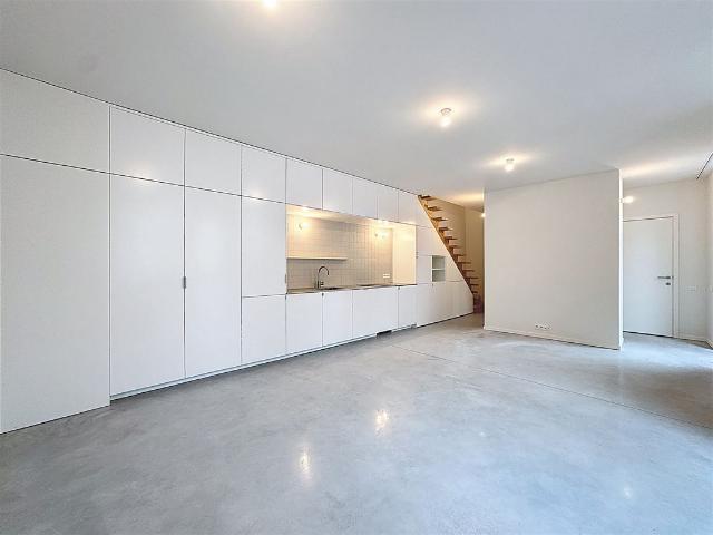 Maison 2 chambres avec atelier