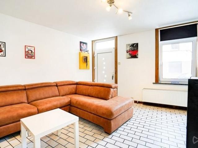 Maison 2 chambres avec cour aucun travaux à prévoir