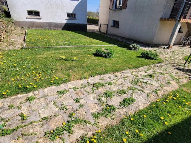 MAISON 2 CHAMBRES AVEC JARDIN À MONTENOIS