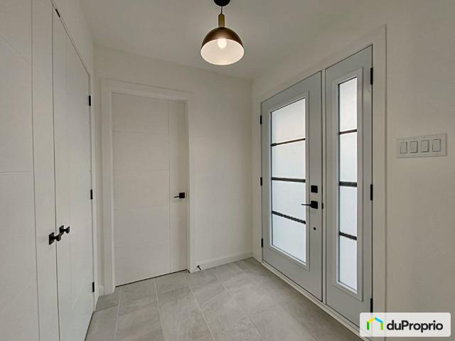 Maison 2 étages à vendre Drummondville St Nicéphore 3 chambres #1053