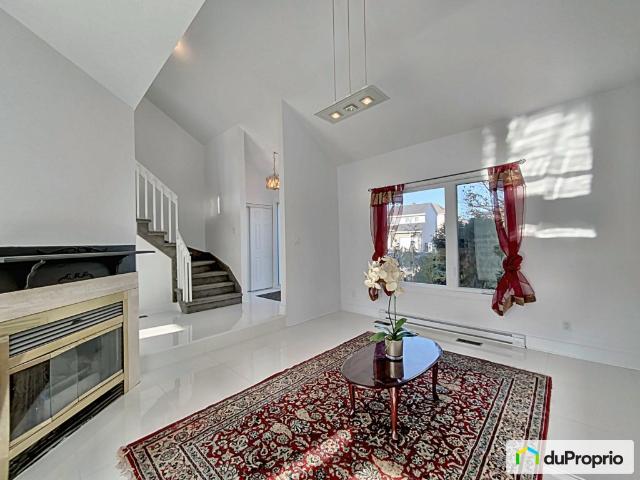 Maison 2 étages à vendre Pierrefonds / Roxboro 5 chambres #1020