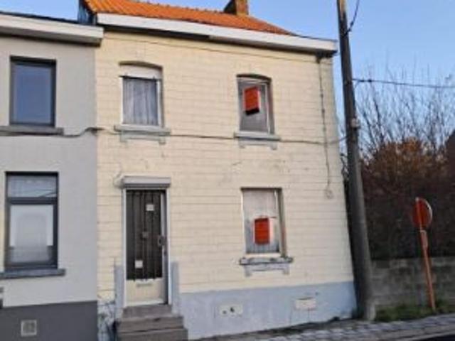 Maison 2 façades avec 2 chambres et jardin