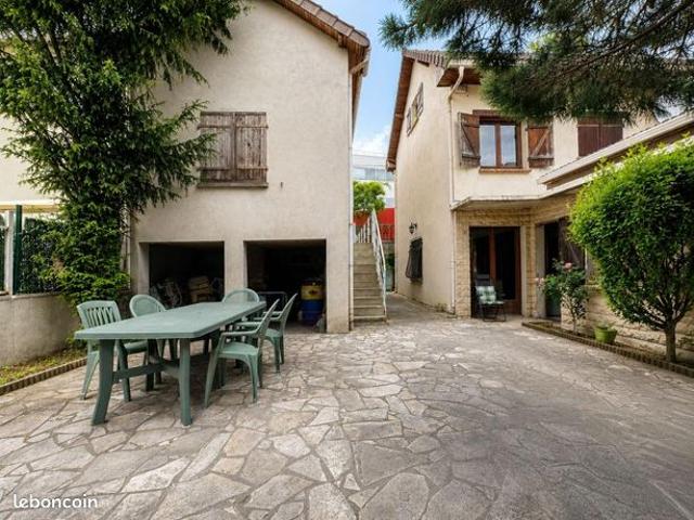 Maison 2 pièces 106 m²
