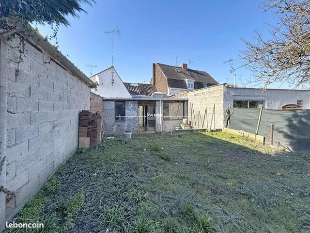 Maison 2 pièces 101 m²