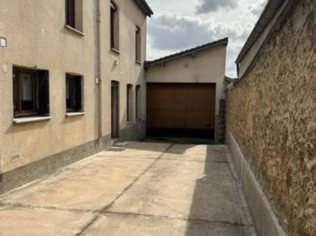 Maison 2 pièces 103 m²