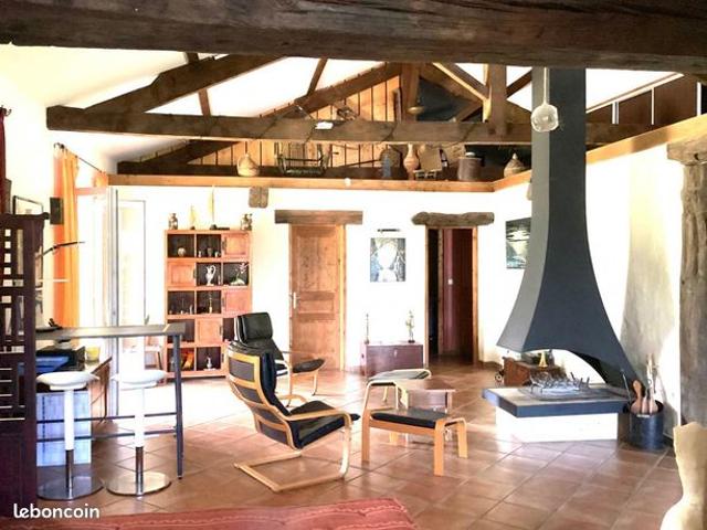 Maison 2 pièces 114 m²