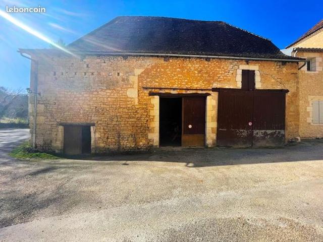 Maison 2 pièces 114 m²