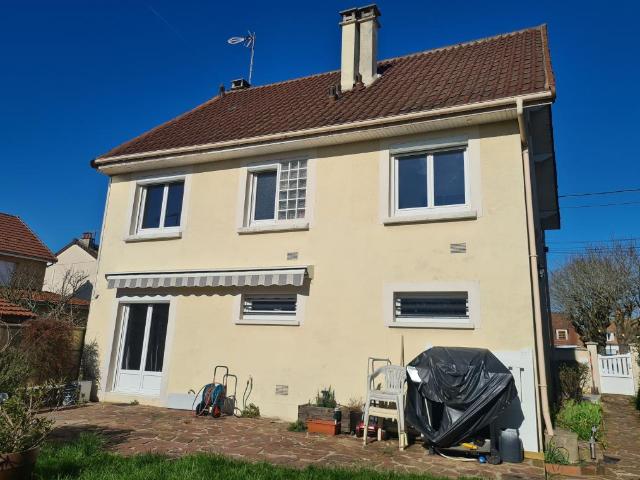 Maison 4 pièces 126 m²