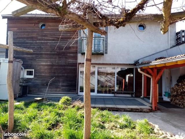 Maison 2 pièces 112 m²