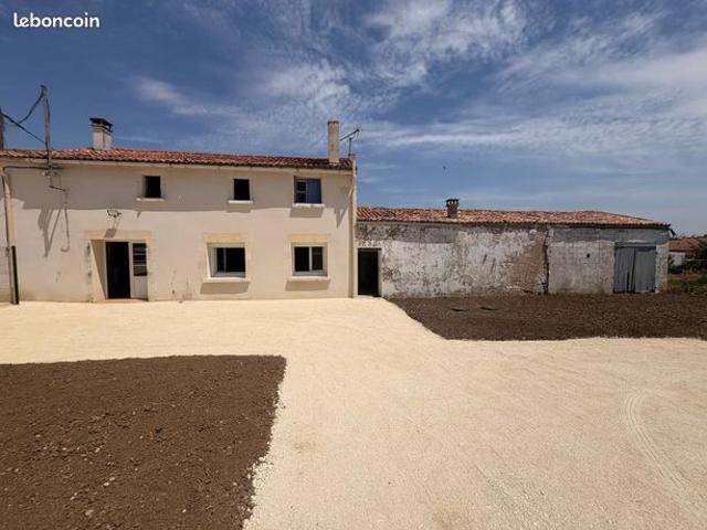 Maison 2 pièces 120 m²