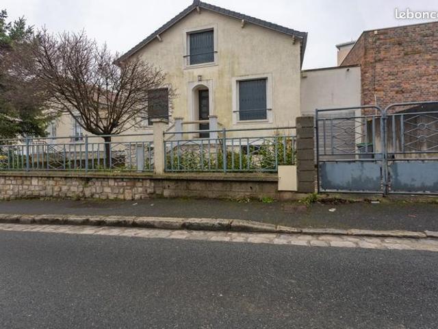 Maison 2 pièces 120 m²