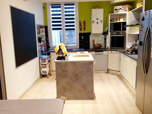 Maison 2 pièces 137 m²