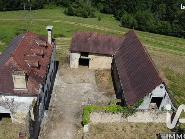 Maison 2 pièces 138 m²